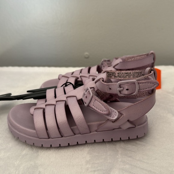 Wonder Nation Shoes Size 7 - Picture 3 of 5